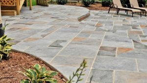 a stamped concrete patio DBTVUMO