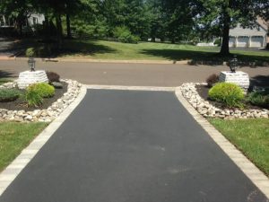 driveway ideas half circle asphalt driveways with fieldstone border - google search JAGXTBN