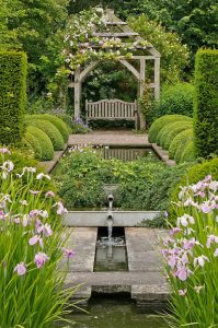 garden design ideas: 38 ways to create a peaceful refuge FLDPTEW