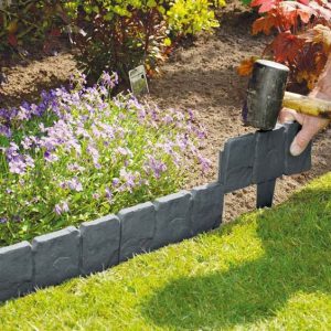 grey cobbled stone plastic garden edging DZWITUS