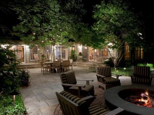 outdoor lighting ideas outdoor lighting designs | hgtv CRYCTCM