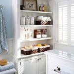... large built-in shelving and cabinets for lots of extra bathroom storage OATRMYQ