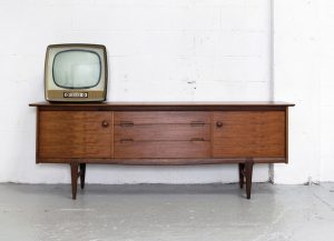 5 tips to remember on your vintage furniture shopping trip GLEJRHW