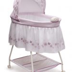baby bassinet delta children infant girlu0027s sweet beginnings bassinet - floral SMOKTMR