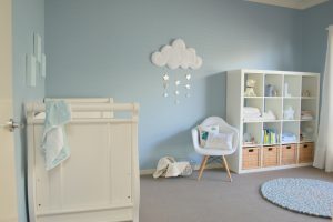 baby nursery blue and white nursery with cloud wall hanging - project nursery YPLEWLP