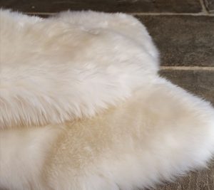 sheepskin rug | pottery barn YSINEVB