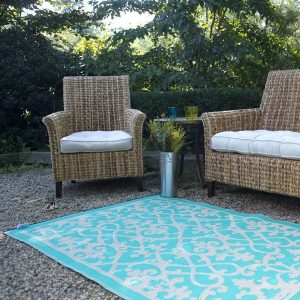 Patio rug cream, turquoise, plastic outdoor rug, patio rug, indoor outdoor rug -  homeinfatuation.com. OZTBSWW