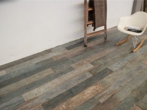 Rustic wood floor tile rustic wood looking tile floor rustic-living-room ICDEECS