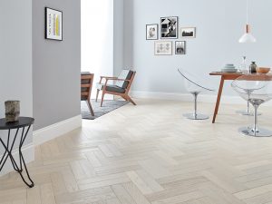 white wood flooring in parquet style RNSPMUY