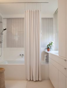 How To Choose Shower Curtains For Your Bathroom