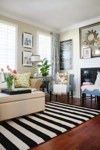 A New Living Room Rug: Stripes for the Win | HOME BLOGGER DECOR