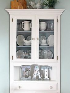 Farmhouse Style Corner Hutch Makeover