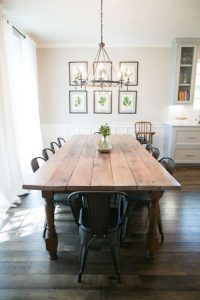 You don't have to have a large family to love these farmhouse style