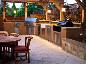 35 Must-See Outdoor Kitchen Designs and Ideas | Carnahan