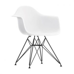 Vitra Eames Plastic Armchair DAR Black Base | AmbienteDirect