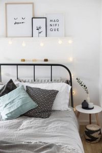 15 Minimalist Room Decor Ideas That'll Motivate You To Revamp Your