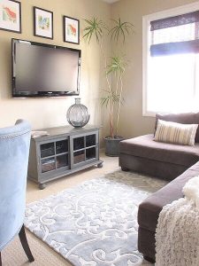 80 Ways To Decorate A Small Living Room | Shutterfly