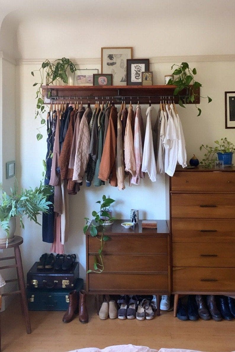 Creative Tips for Organizing Your Closet