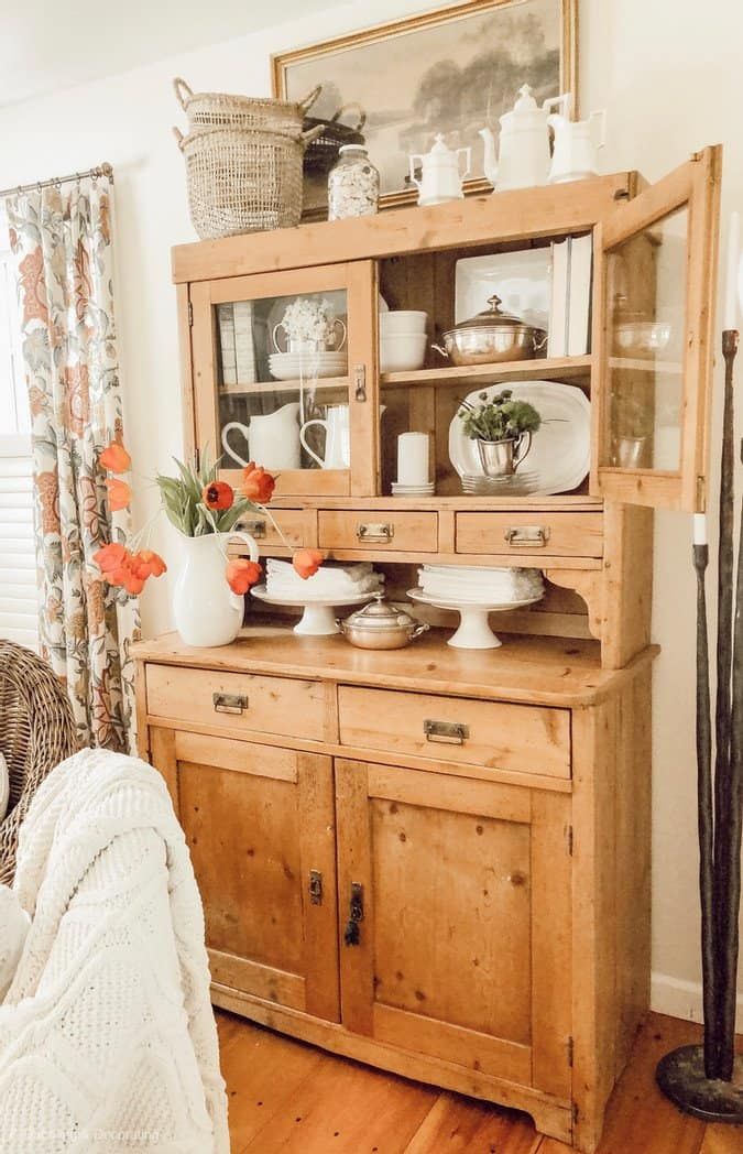 How to Organize Your Kitchen Hutch