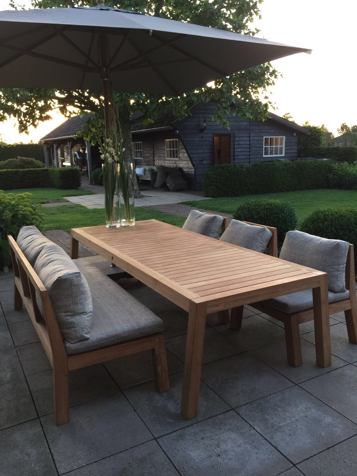 Elevate Your Outdoor Dining Experience