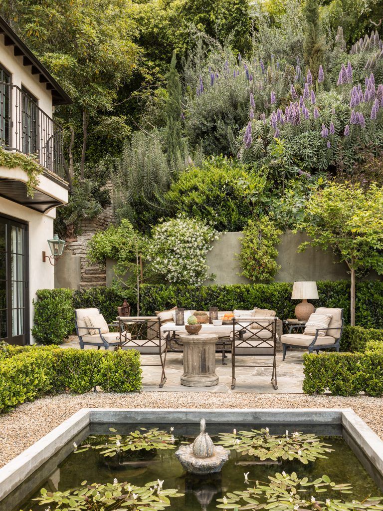 The Best Garden Sofas for Outdoor Comfort