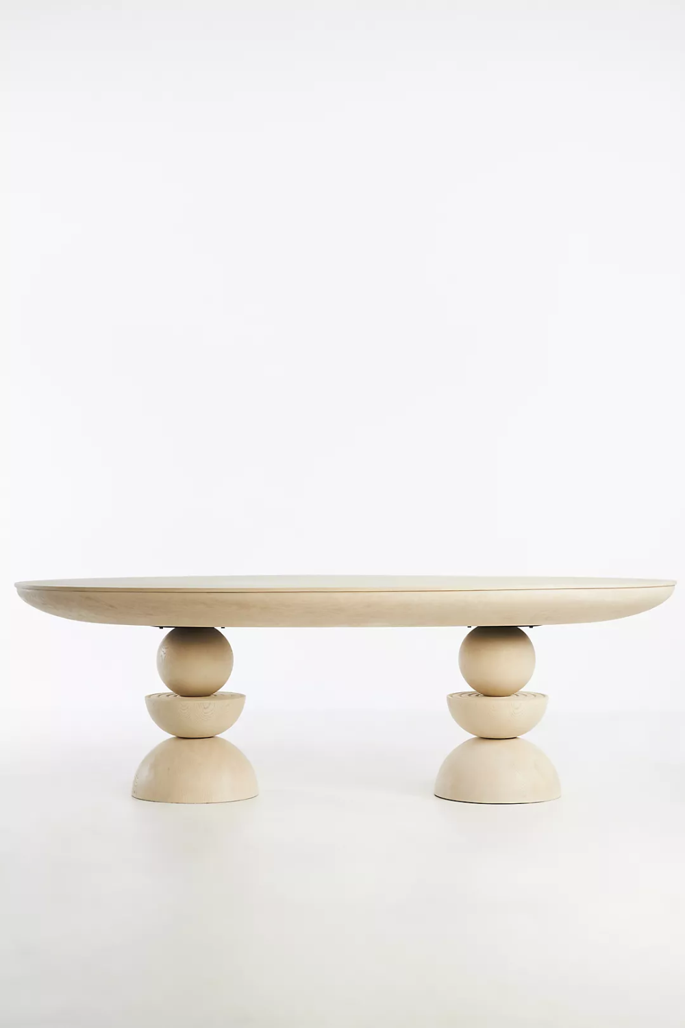 Elegant and Timeless: The Pedestal Table