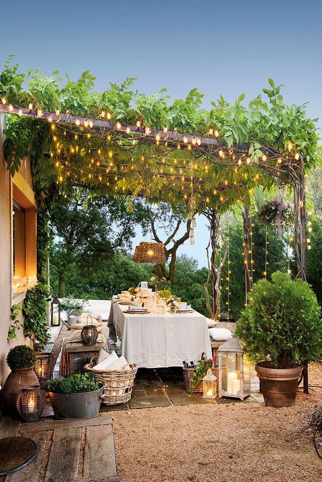 A Guide to Stunning Pergola Designs