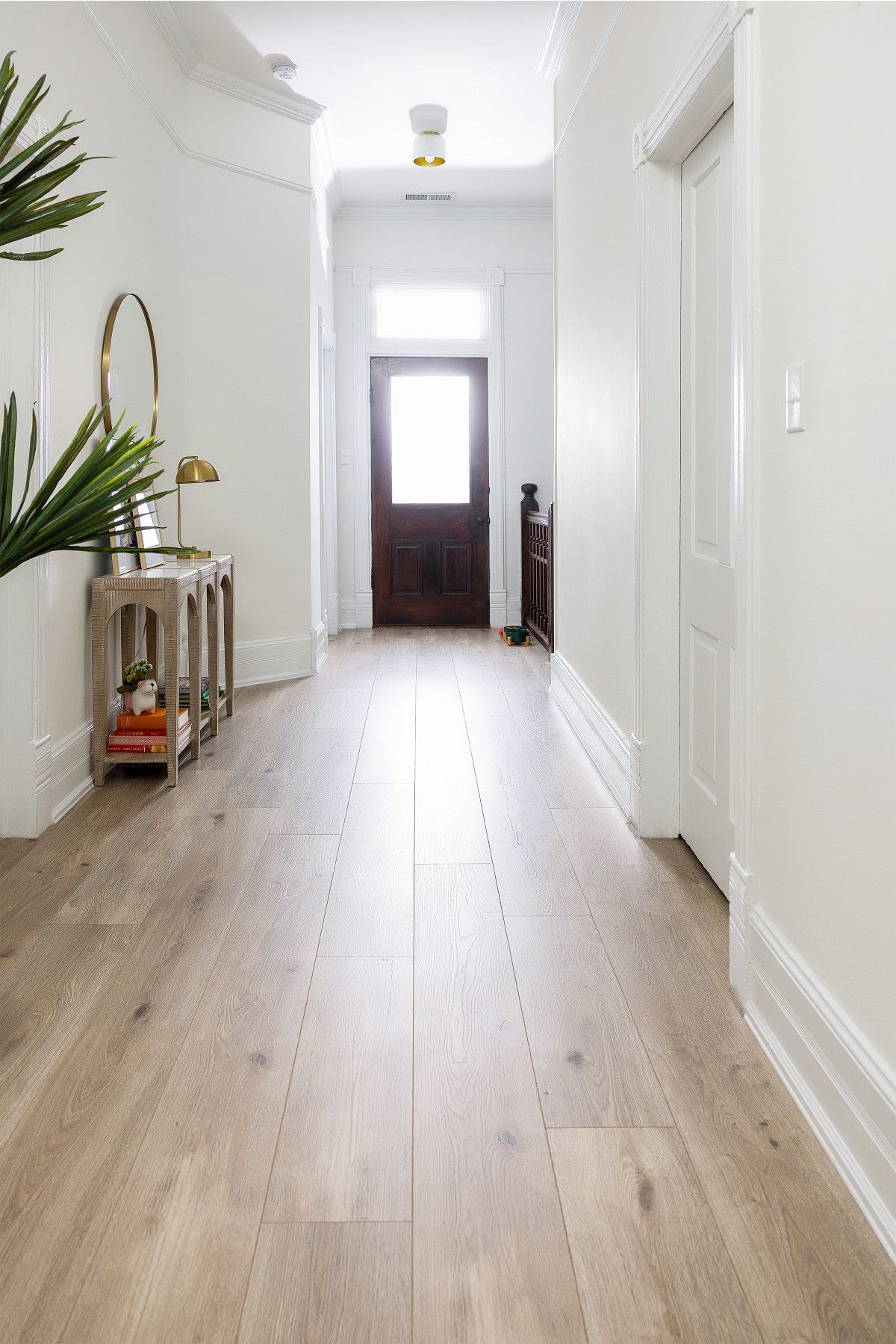 Exploring the Benefits of Vinyl Flooring