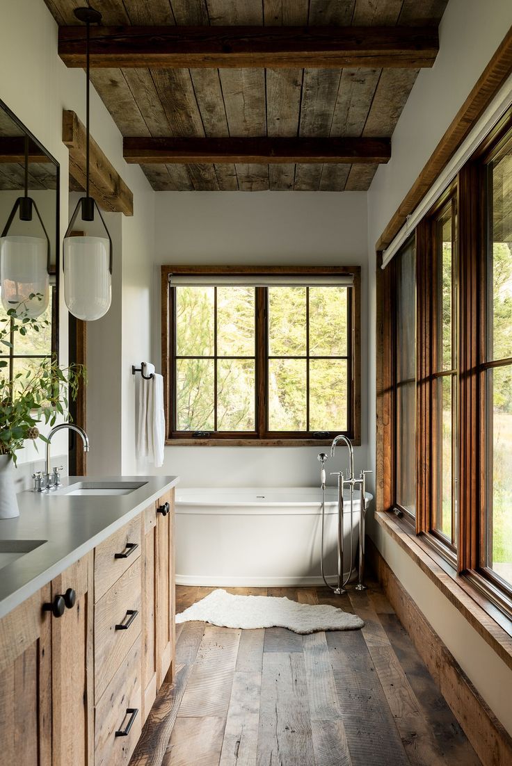 Exploring the Different Styles of
Bathroom Tubs