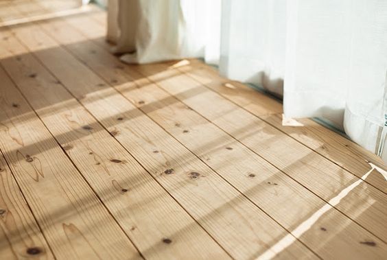 1713886317_laminated-wood-flooring-design.jpg