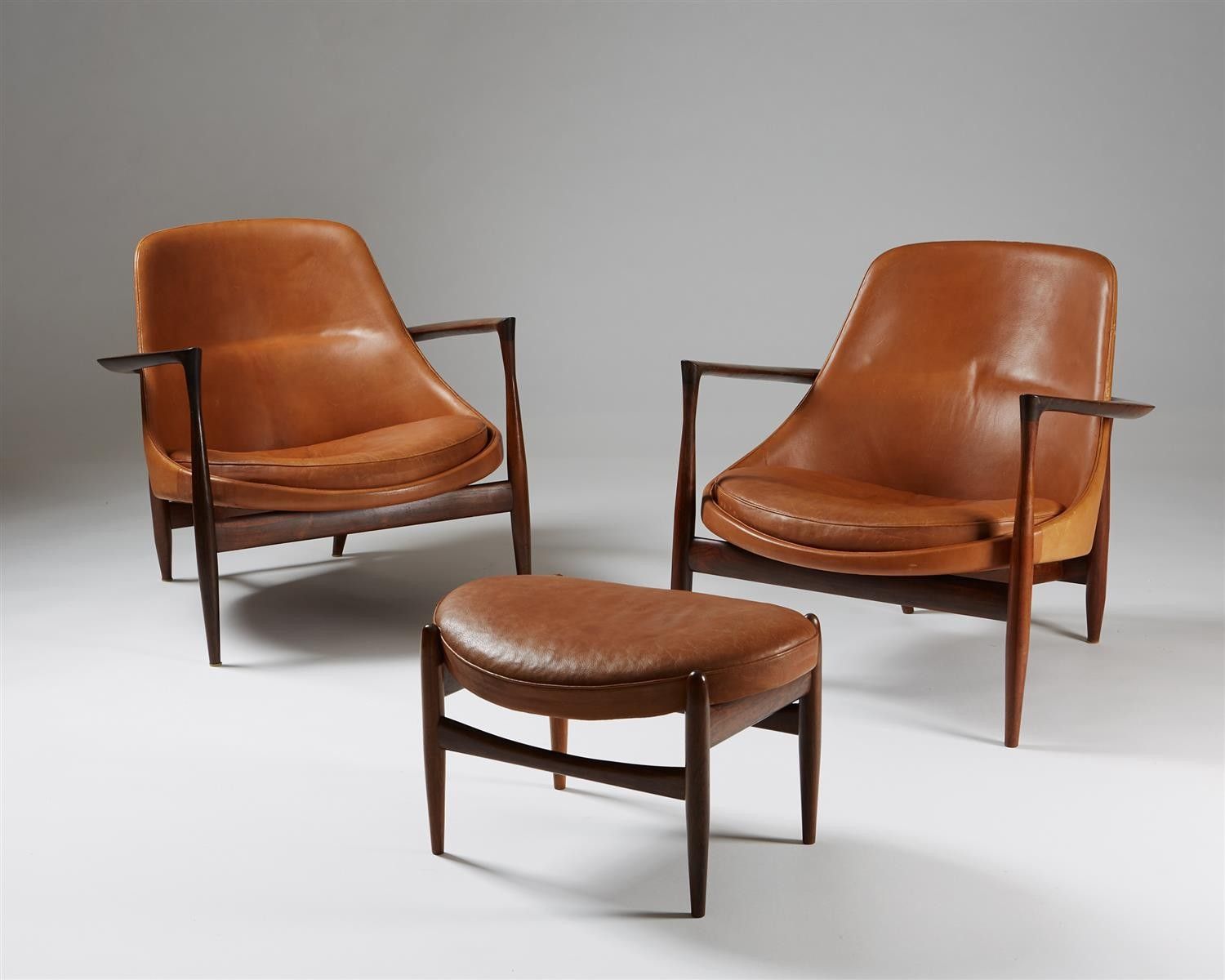 Leather furniture armchairs versus  material armchairs