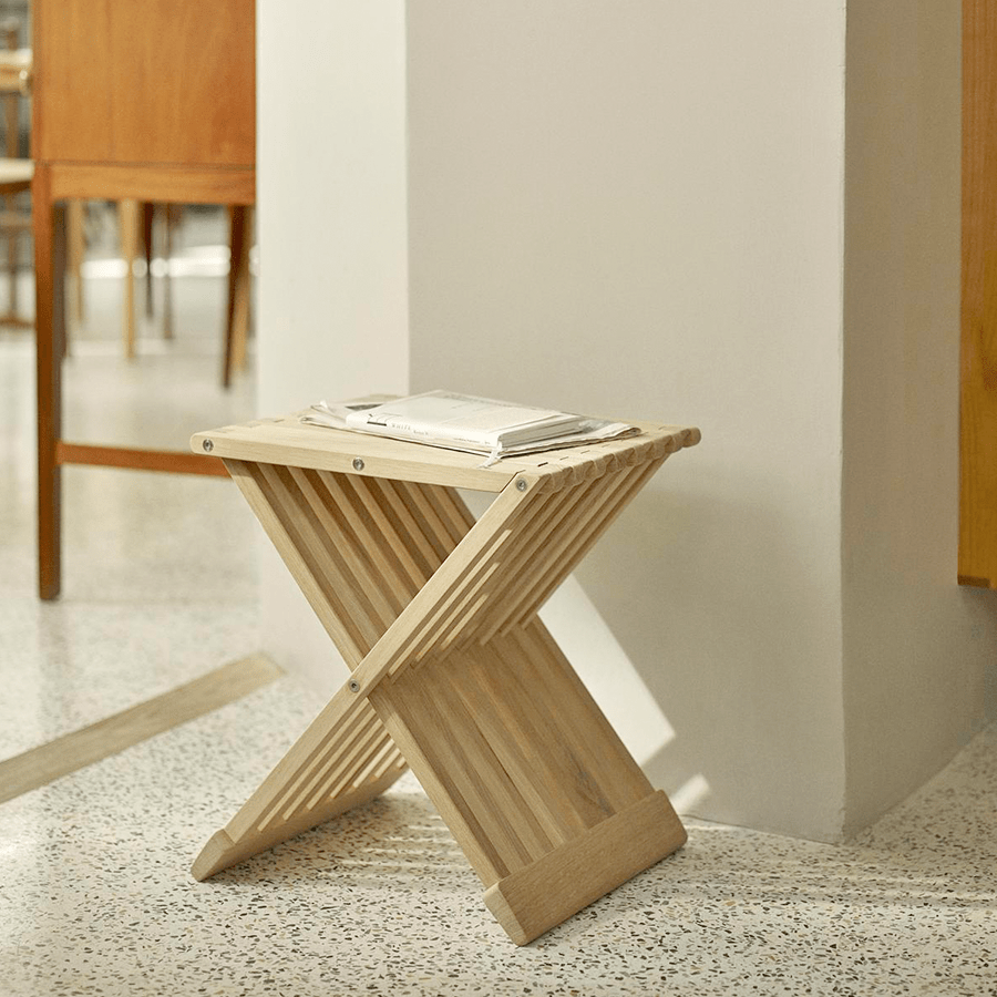 folding-stool.png
