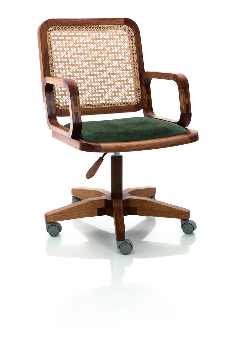 The Latest Trends in Office Chair Design