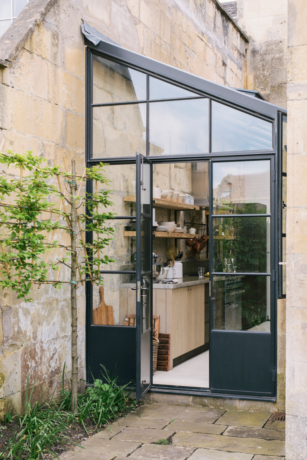 Perfecting Your Outdoor Kitchen Space