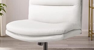 Exploring Comfort and Style: Our Take on PUKAMI’s Armless Chair