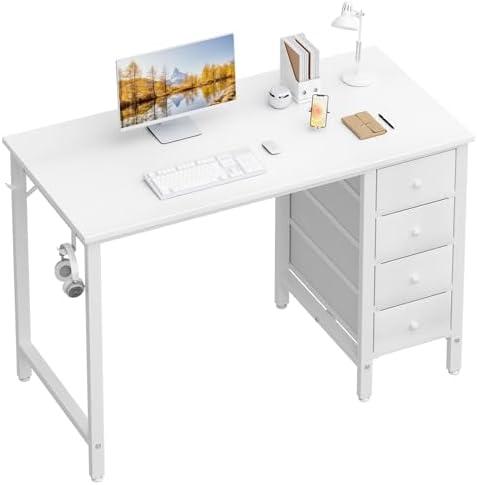 Charming Desks for Small‌ Spaces: Functional & Stylish Options