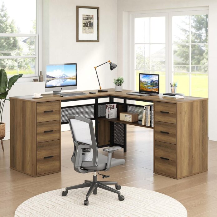 Our Take on the HSH Rustic L-Shaped Desk: Space & Storage Win