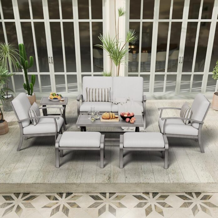 Our Take on the Versatile 7-Piece Aluminum Patio Set