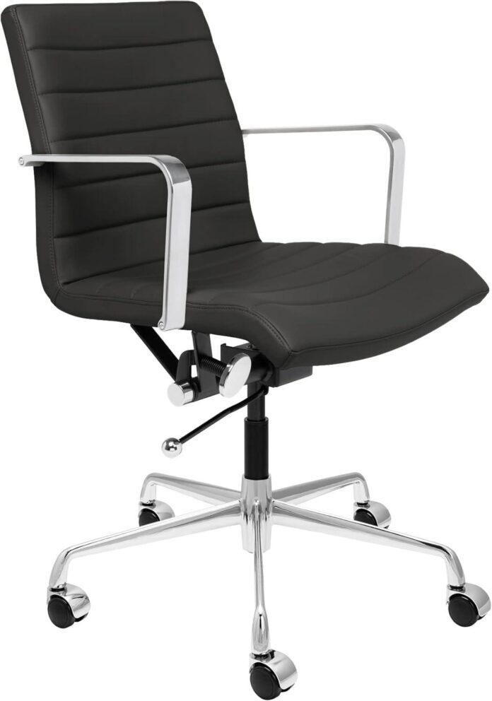 Our Review: Laura Davidson SOHO II Chair Blends Style with Strength