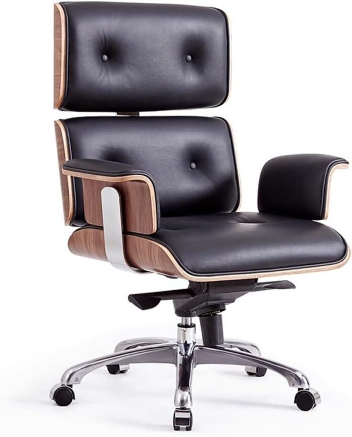 Why We Think the Boss Chair Is Our Go-To Office Seat