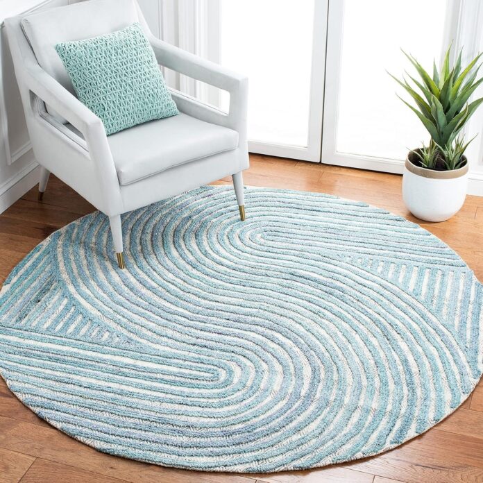 Discovering the SAFAVIEH South Hampton: Our Round Blue Wool Rug Review