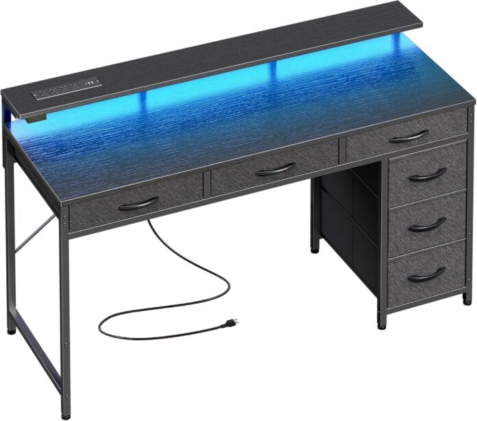Our Take on the Huuger Gaming Desk: Storage, Power, and Style Combined