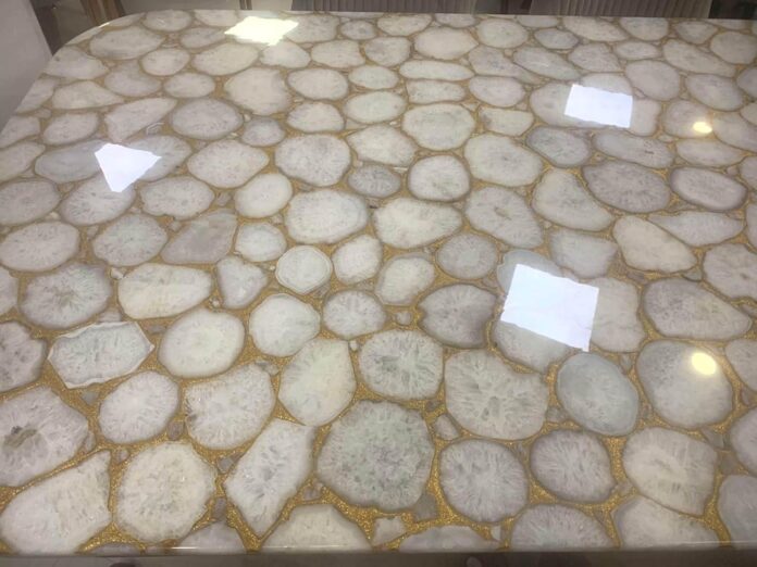 Why We Love the White Quartz Golden Foil Table Top
