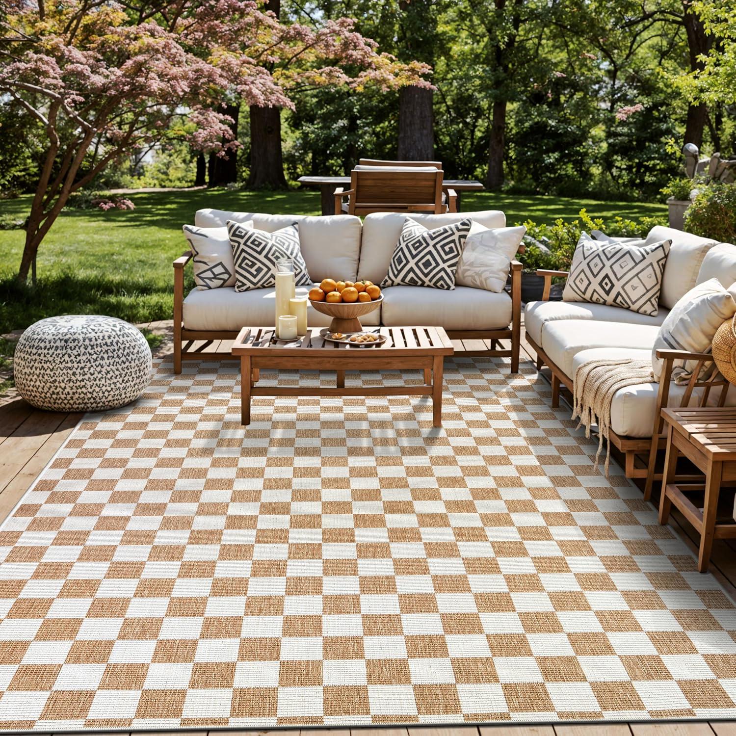 Why​ We Love the Rugshop Checkered Indoor/Outdoor 5'x7' ‌Rug