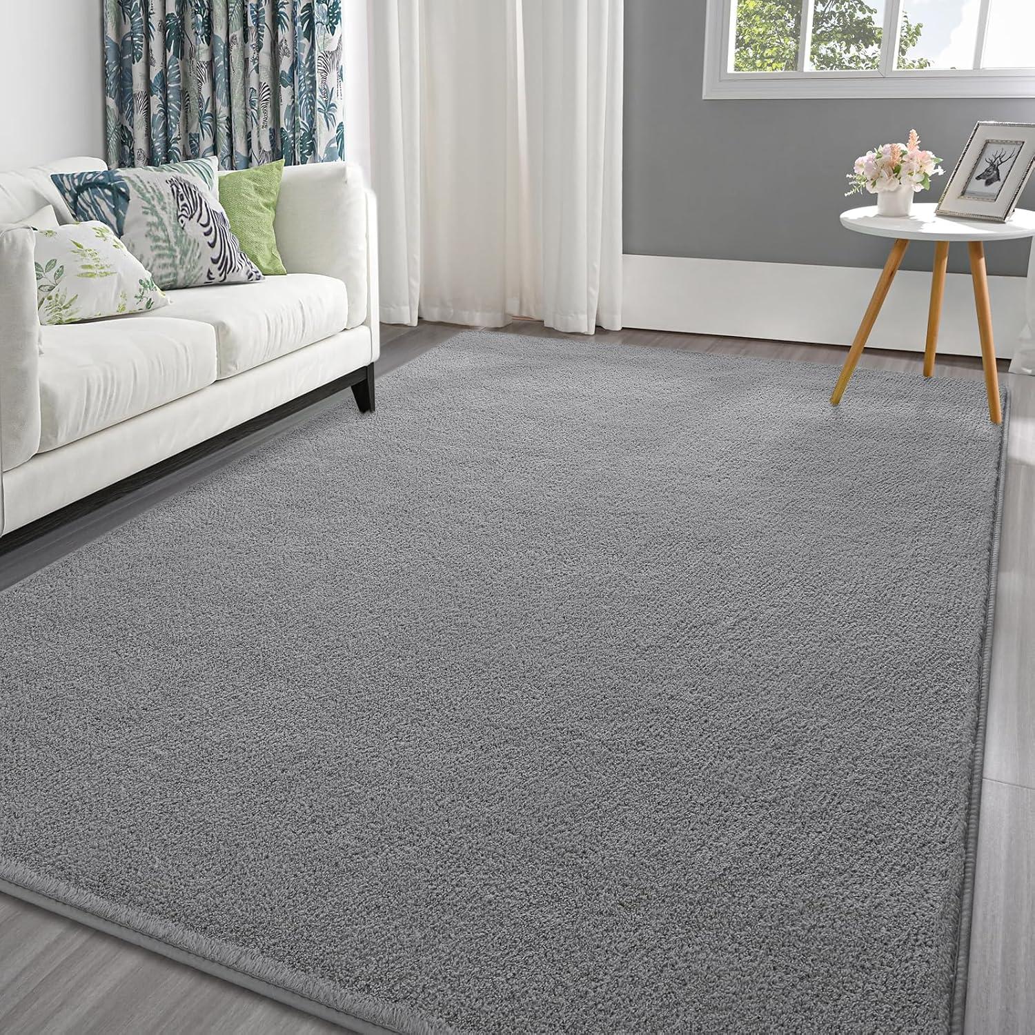 Why We love ​Pettop's Plush Grey‍ Memory-Foam Area Rug