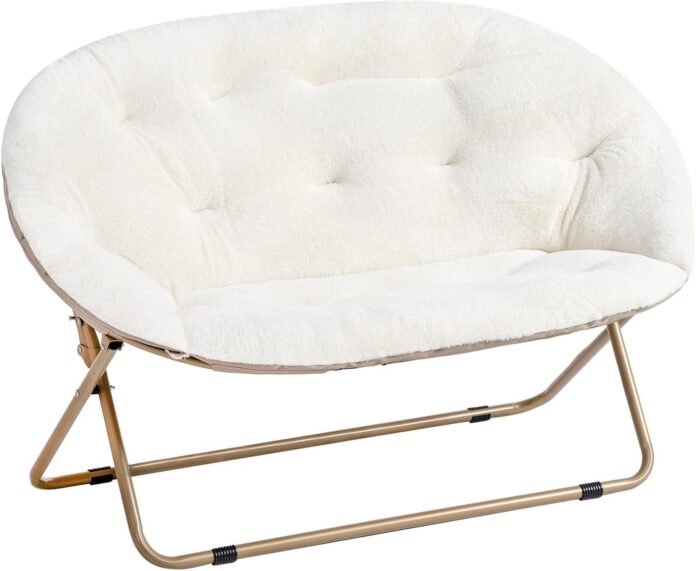 Why We Love the Tiita Comfy Double Folding Chairs Together