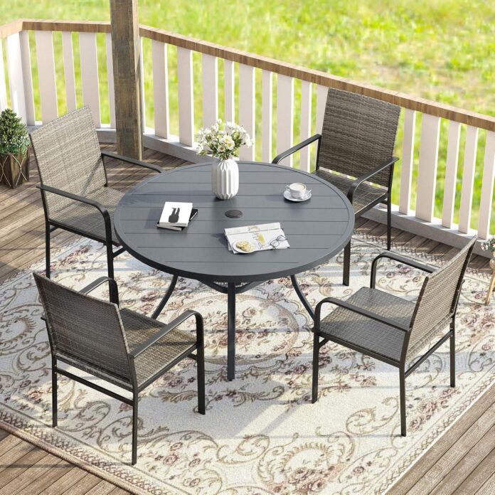 Our Honest Take on the VICLLAX 5-Piece Outdoor Dining Set