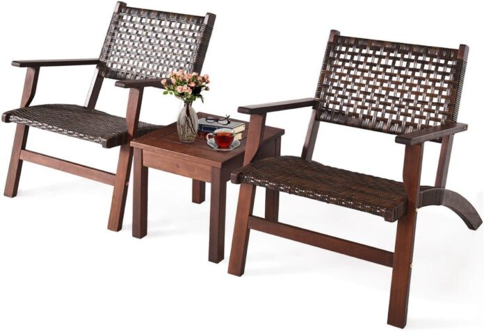 Our Take on the Stylish 3-Piece Eucalyptus Patio Set