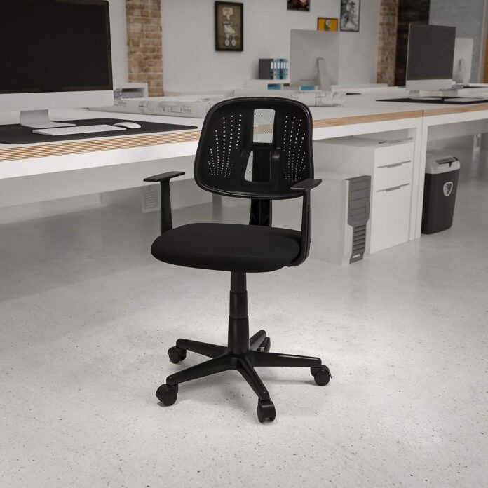 Our Take on the EMMA + OLIVER Pivot Back Mesh Office Chair