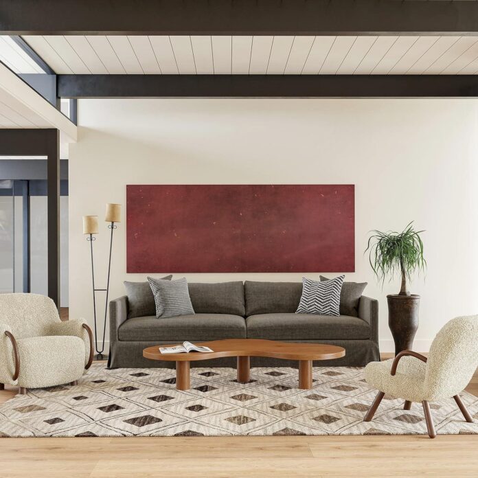 Why We Love the Rugs USA Coco Trellis Wool Rug in Beige